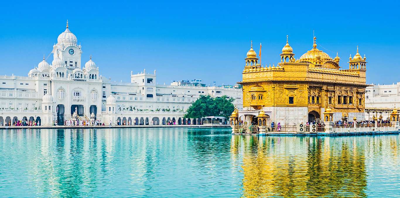 Book Flights to Amritsar - Find Your Tickets - Faressaver